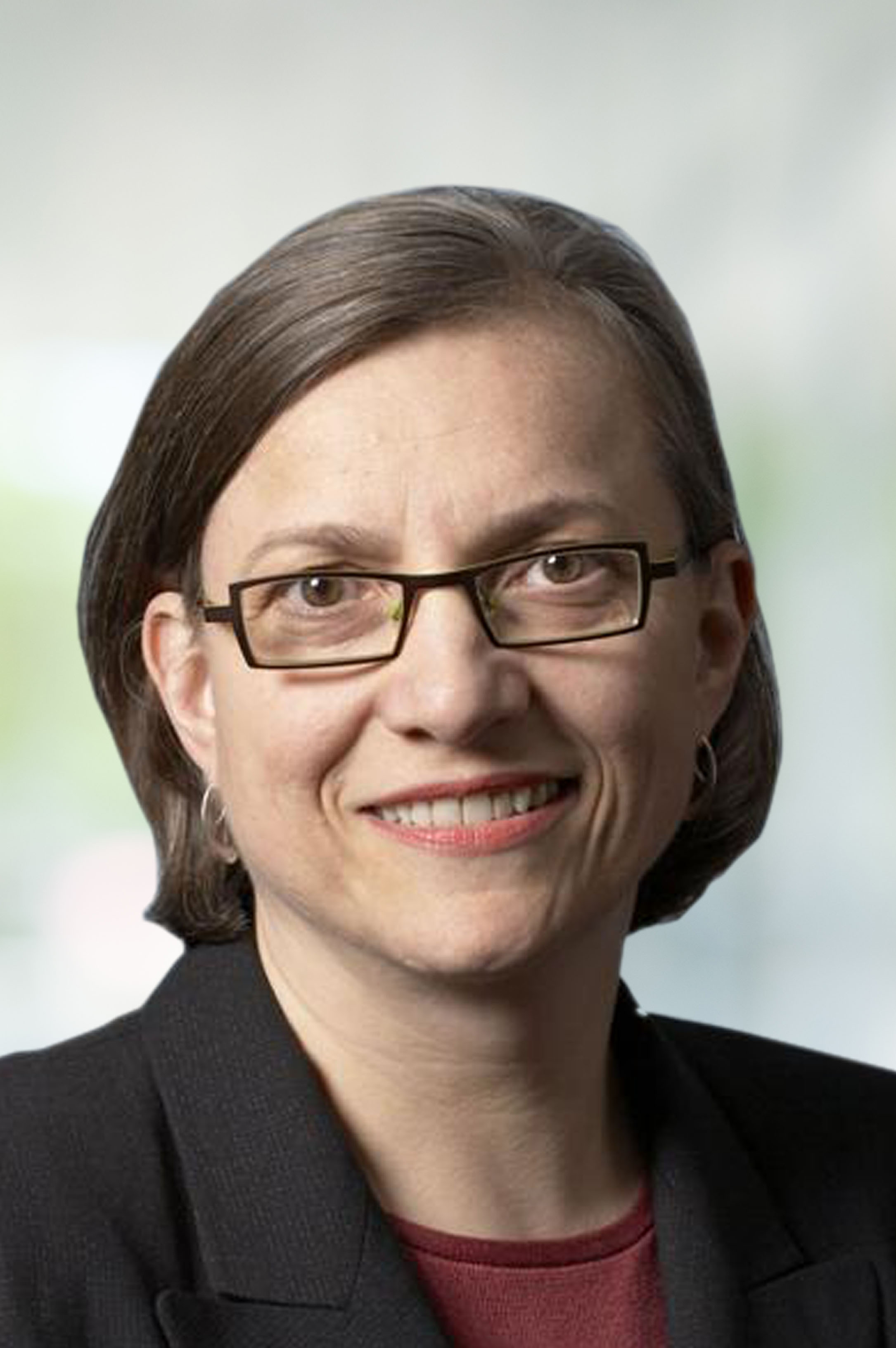 الأستاذة كيم تايلور